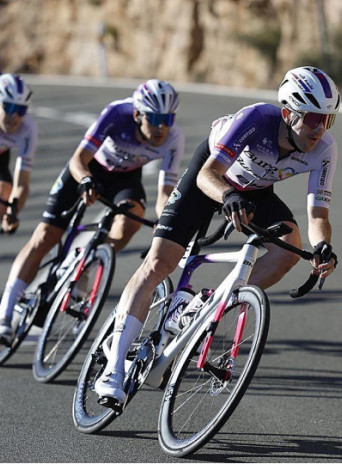 Team Burgos Burpellet BH