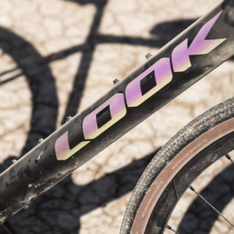 765_Gravel_RS_Mat_Black_Chromatic