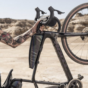 765_Gravel_RS_Mat_Black_Chromatic
