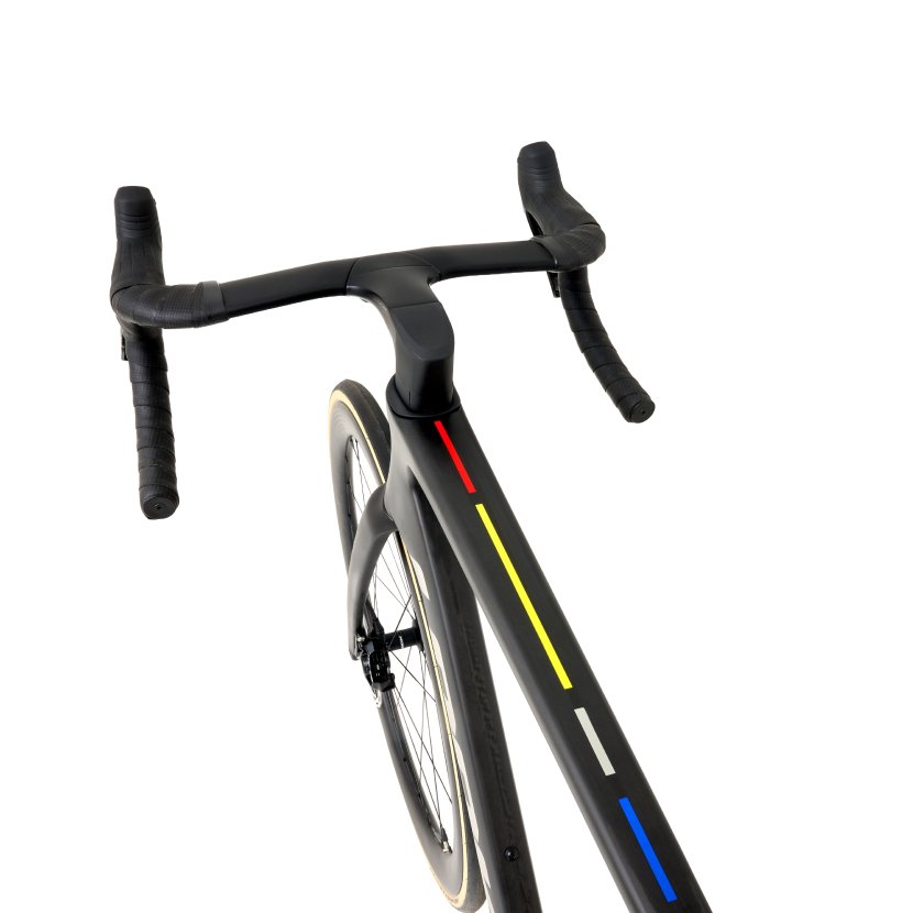 795 Blade RS 3 SRAM Force AXS / R45s