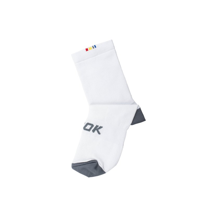 socks-core-white