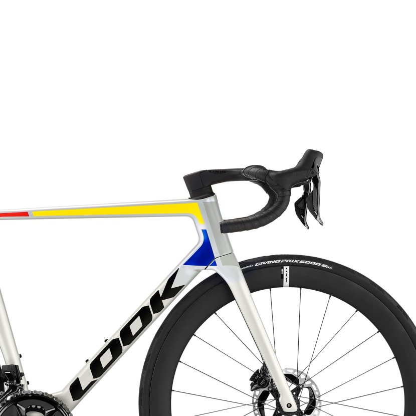 795-blade-rs-iconic-platinum-white-r50d
