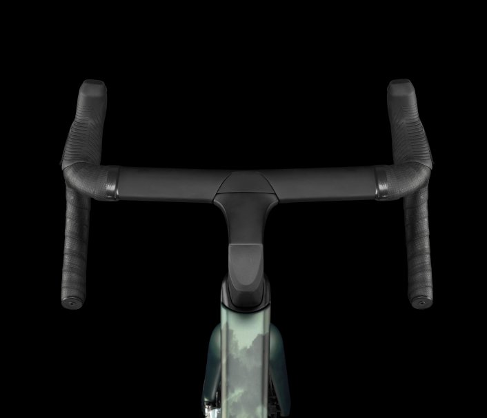 The Aero Carbon Combo cockpit