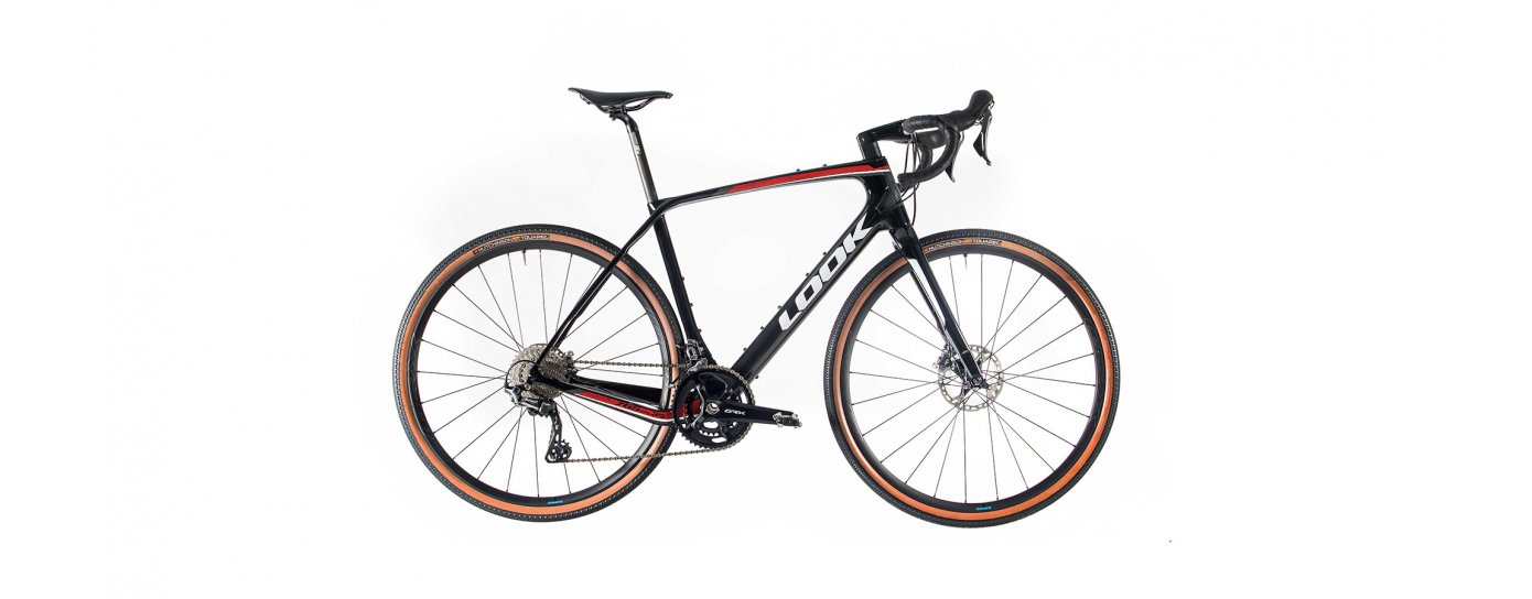 765 GRAVEL RS BLACK RED GLOSSY
